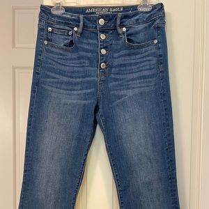 American Eagle high rise flare 10L